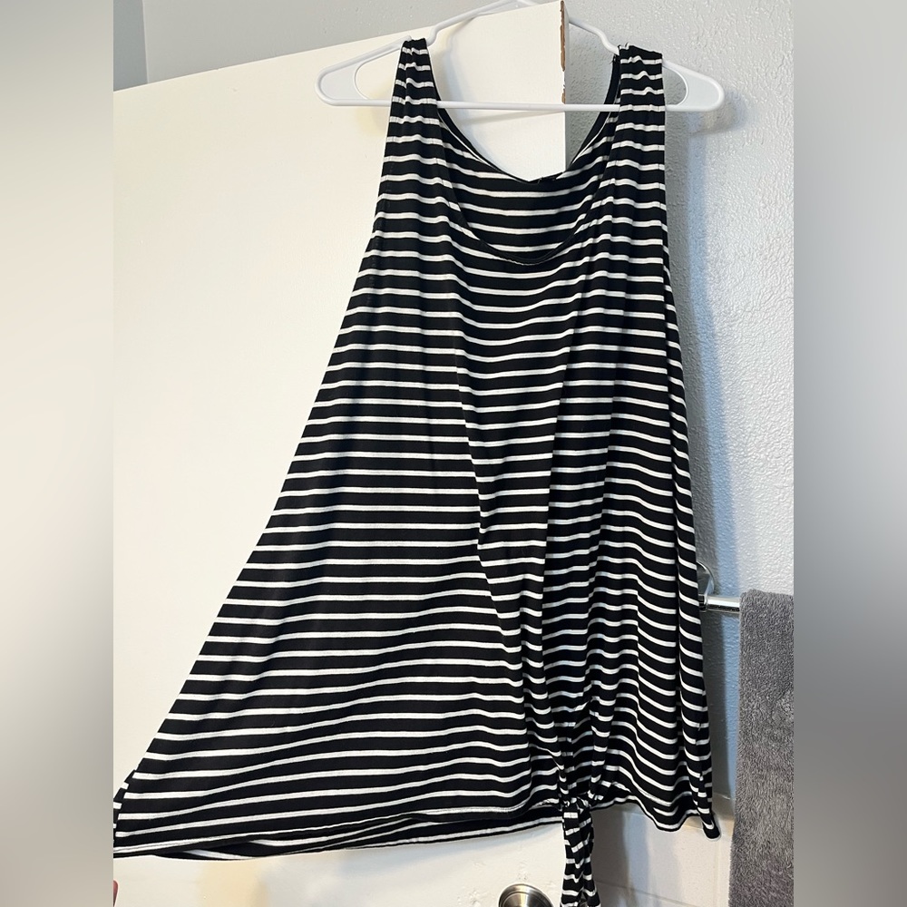 Torrid size 5 tank top